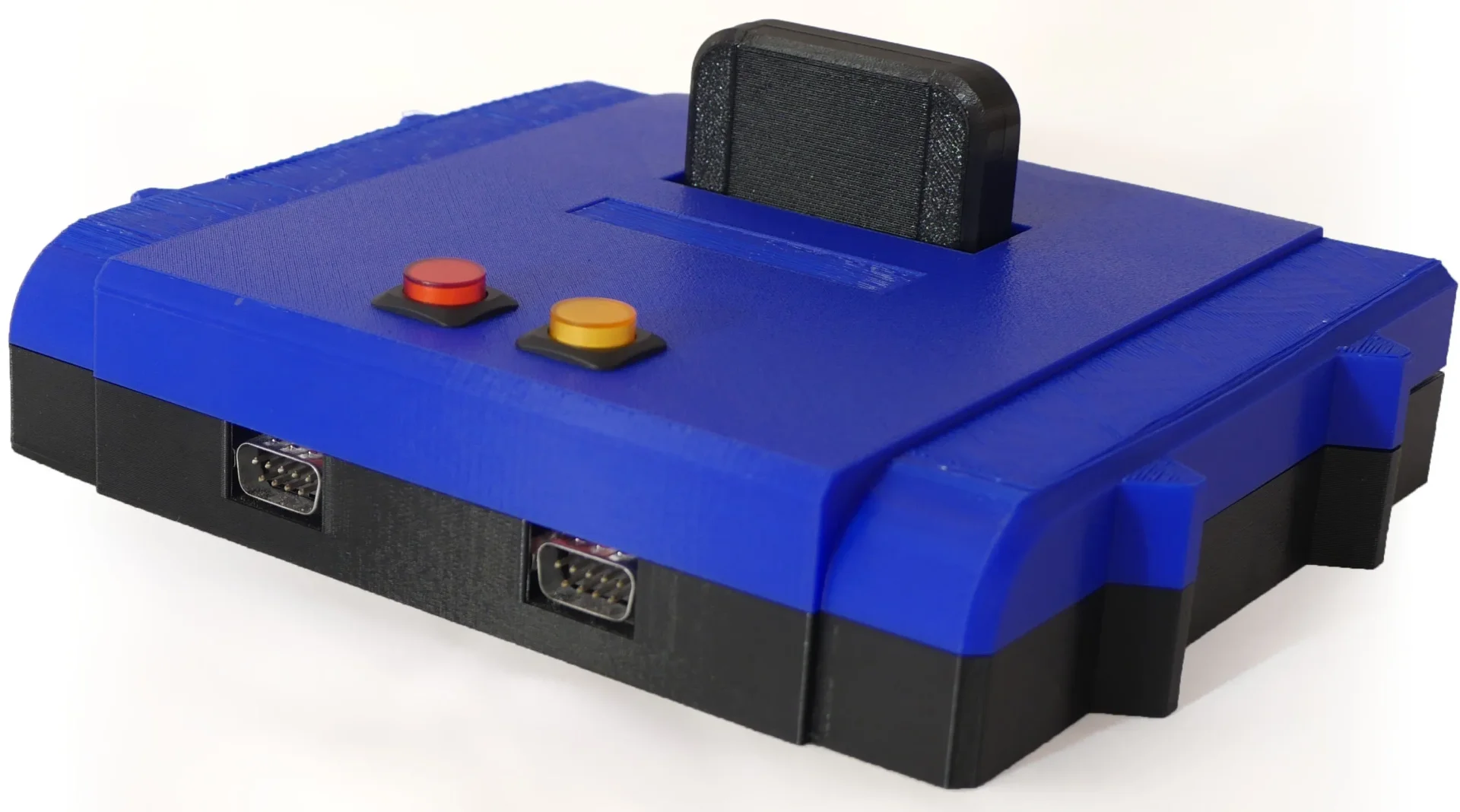 GameTank : la console 8 bits open source financée sur Crowd Supply entre en production, livraison juillet 2026