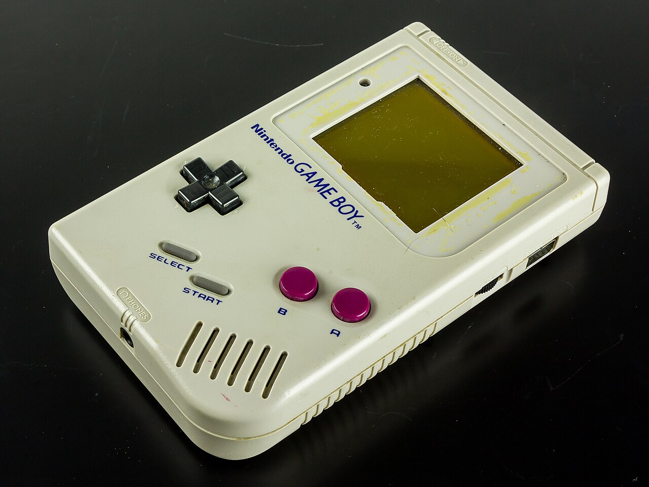 Museum Curator Compresses 25 Years of Game Boy Collecting Into a Playable Cartridge Database
